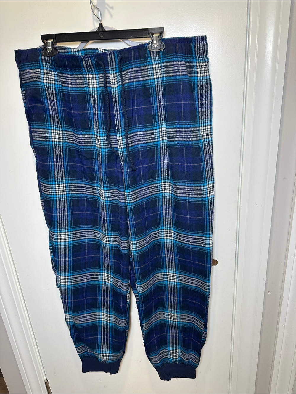 Abound Navy & Teal Plaid Jogger Sweatpants (17)